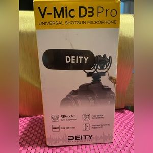 Deity V - Mic D3 Pro Universal Shotgun Microphone
